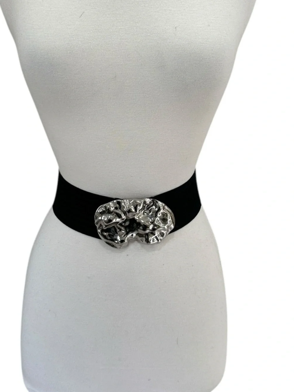 VTG Charmant of Beverly Hills Abstract Silver Tone Buckle +1 Black Stretch Belt